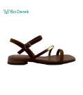 Bo Derek 簡約條帶拚接質感金屬繫裸平底涼鞋-咖啡