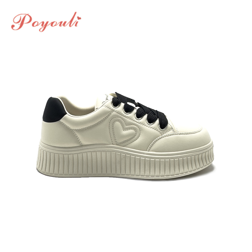 Poyouli 經典撞色甜美愛心厚底休閒鞋-米黑色
