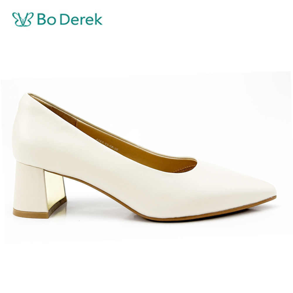Bo Derek低調純色尖頭方根包鞋-米白